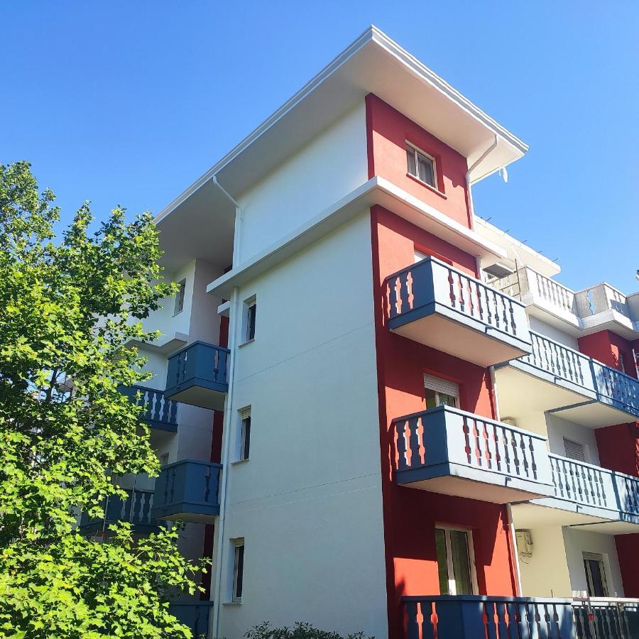 Condominio Ivelca Lignano Sabbiadoro Exteriér fotografie