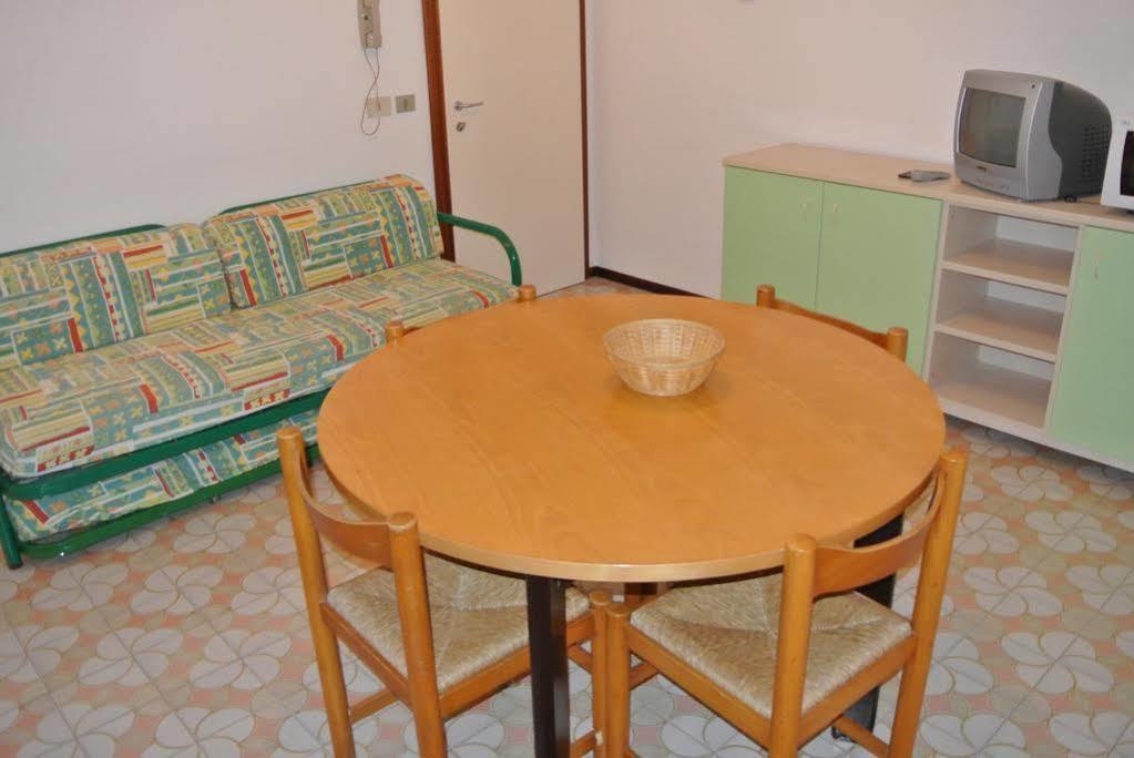 Condominio Ivelca Lignano Sabbiadoro Exteriér fotografie